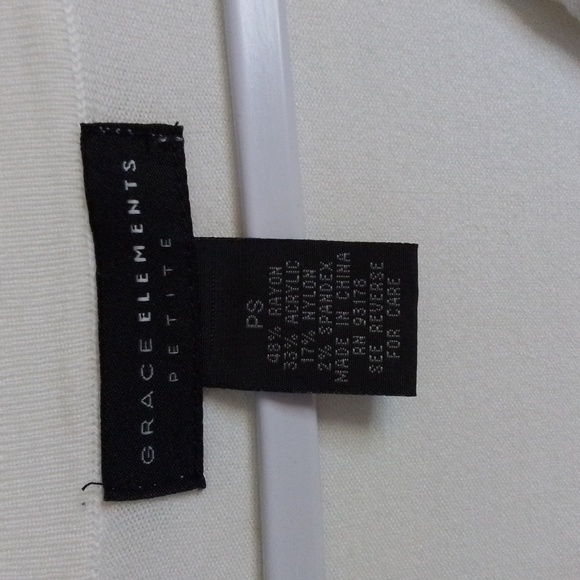 Grace Elements white button front top - Picture 2 of 12